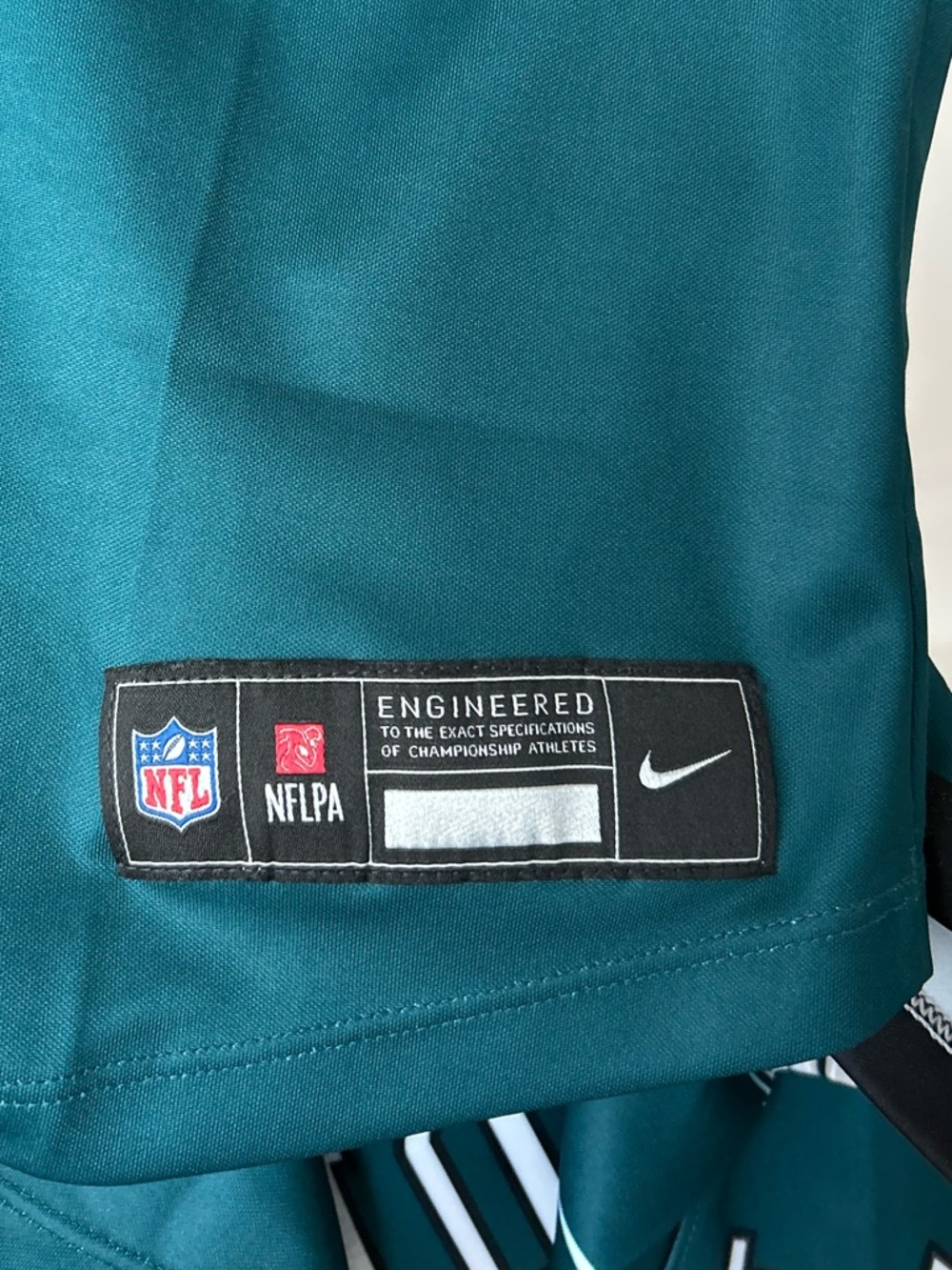 Nike NFL Philadelphia Eagles Jalen Hurts #1 Football Jersey Large - Picture 3 of 7